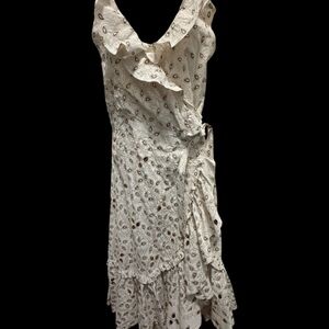 Juliet Dunn gold leaf print ruffled wrap dress US size 4/6